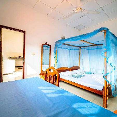 Surfing Guest House Matara Luaran gambar