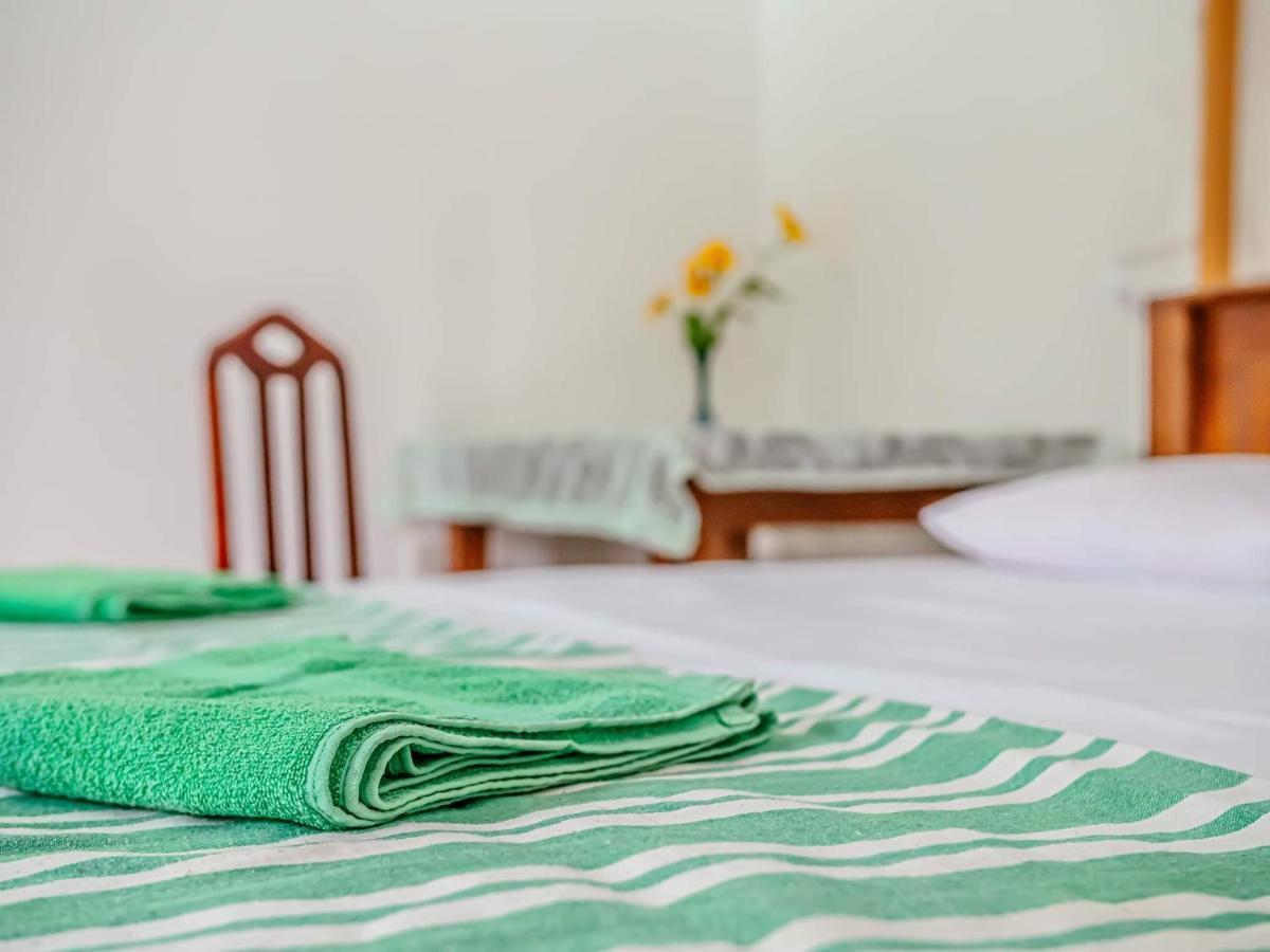 Surfing Guest House Matara Luaran gambar