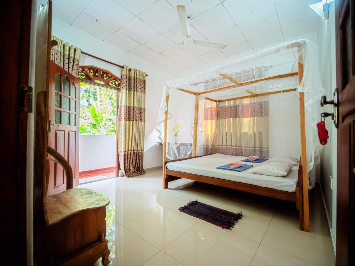 Surfing Guest House Matara Luaran gambar